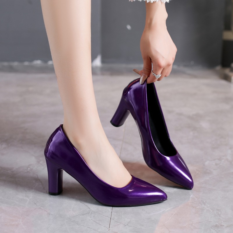 Plus Size Patent Leather Pump  – обзор и цена Pump Heel Block